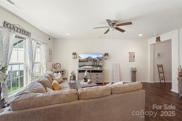 living room with recessed lighting, baseboards, dark wood-type flooring, and a ceiling fan