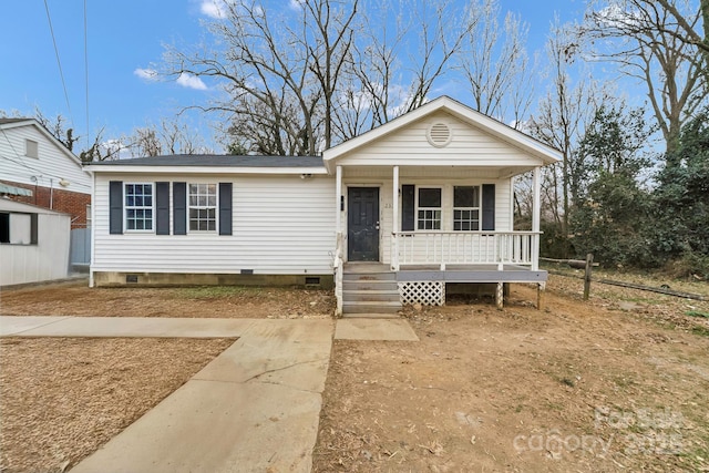 view of front of property with covered porch