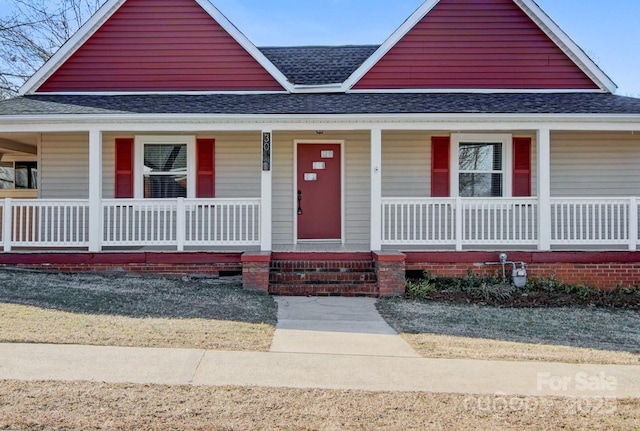 view of front facade featuring covered porch