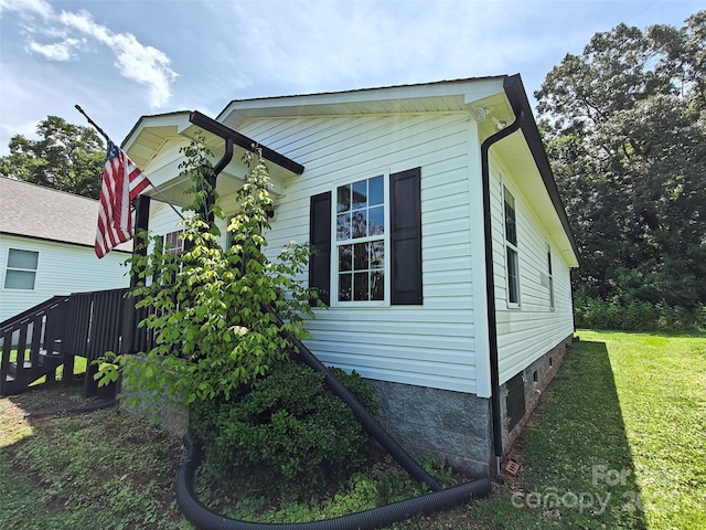 629 S Caldwell St, Salisbury, NC 28144 - view of property exterior featuring a yard and crawl space