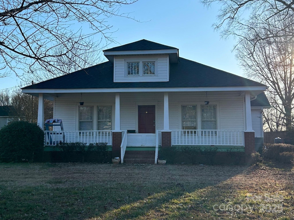 view of front of home with a porch