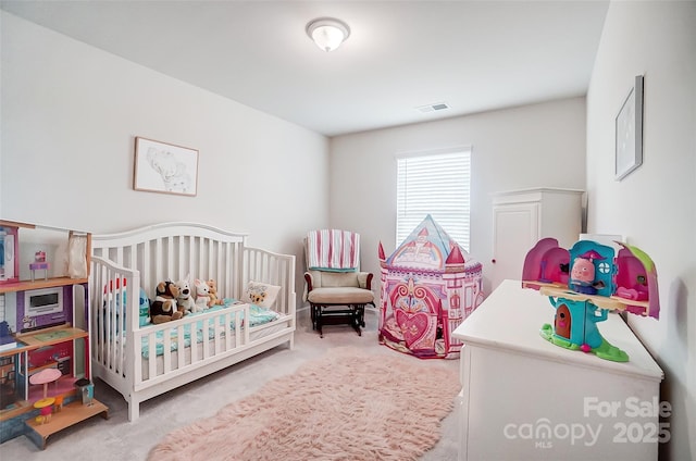 bedroom featuring carpet floors