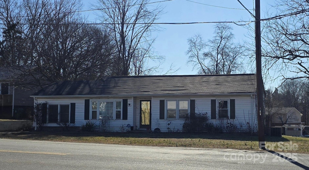 view of ranch-style home