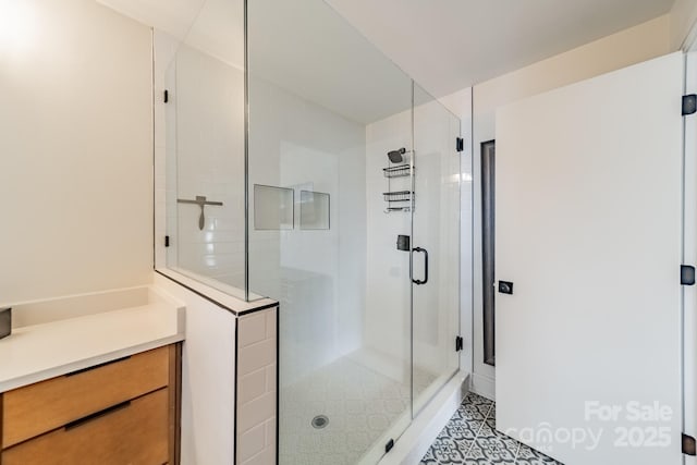 full bathroom featuring a shower stall