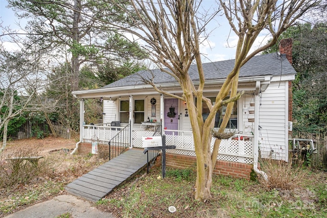 bungalow-style home with covered porch