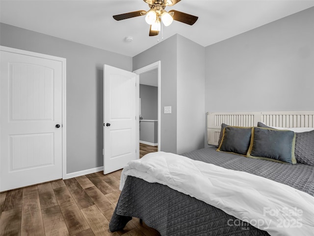 bedroom featuring ceiling fan