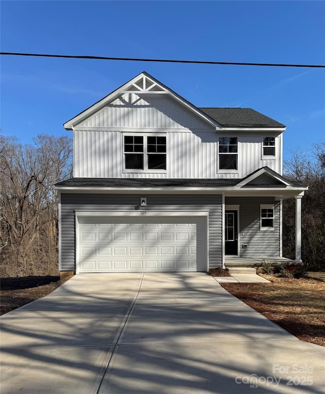 view of front facade with a garage