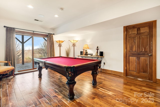 rec room featuring hardwood / wood-style floors and billiards