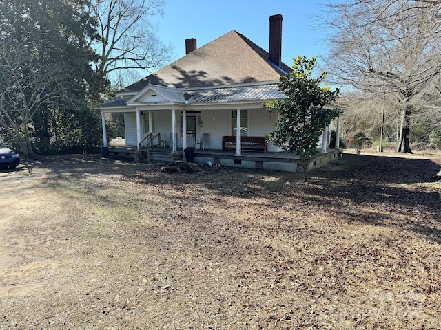 view of front of house featuring covered porch