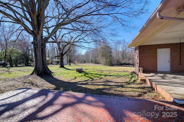 view of yard with a patio area