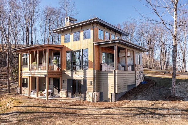 exterior space featuring a patio