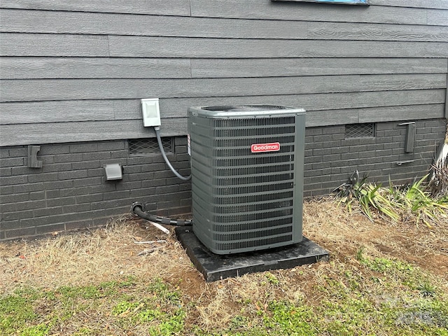 exterior details featuring cooling unit