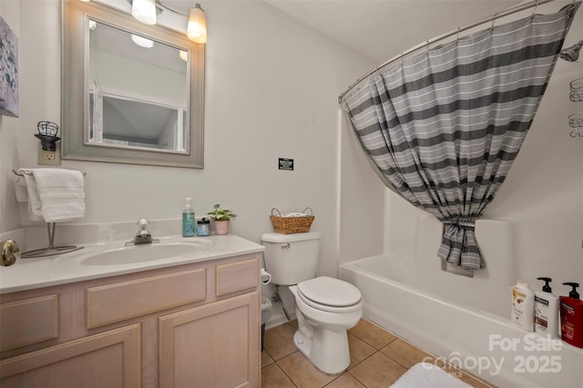 full bathroom featuring vanity, toilet, tile patterned flooring, and shower / bath combo