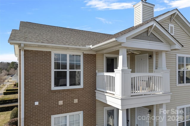 exterior space featuring a balcony