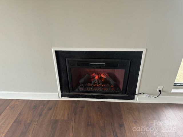 room details featuring hardwood / wood-style flooring