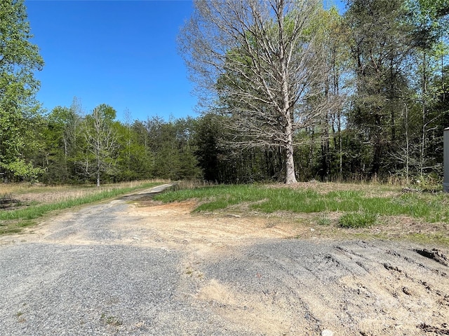 141 Summie Dr, Lawndale, NC 28090