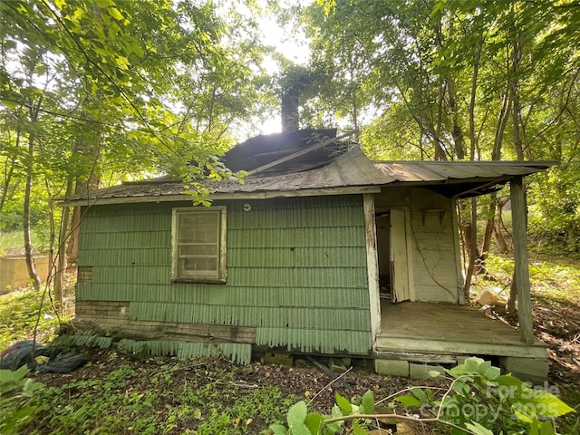 view of side of home