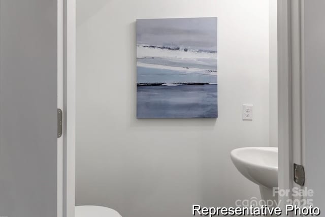 bathroom with sink