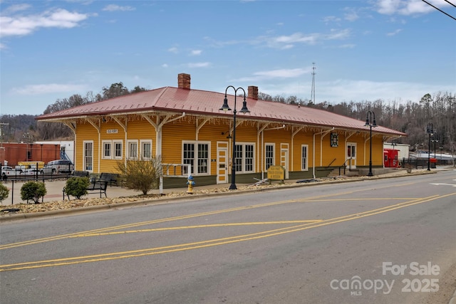 186 S Slope Ln, Old Fort, NC 28762 - view of building exterior featuring fence