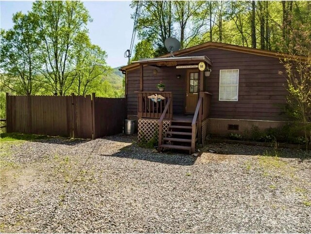 68 Vacation Dr, Whittier, NC 28789 - view of outbuilding with fence