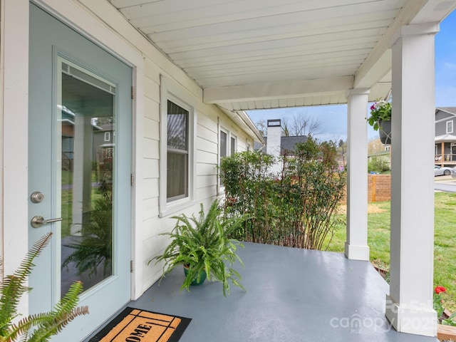 view of patio / terrace with covered porch