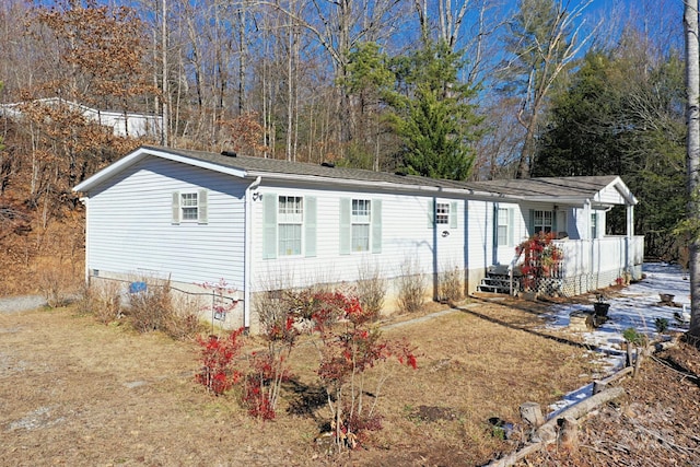 view of front of house with covered porch