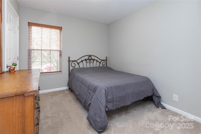 210 State St, Asheville, NC 28806 - bedroom featuring light carpet
