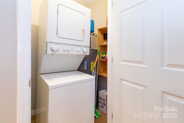 210 State St, Asheville, NC 28806 - clothes washing area featuring stacked washer / dryer