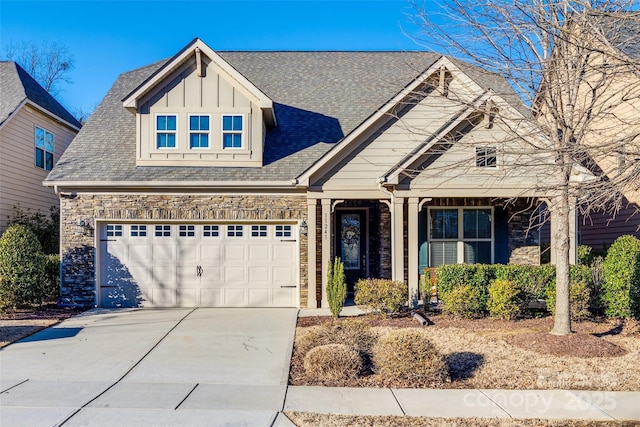 craftsman-style house with a garage and a porch