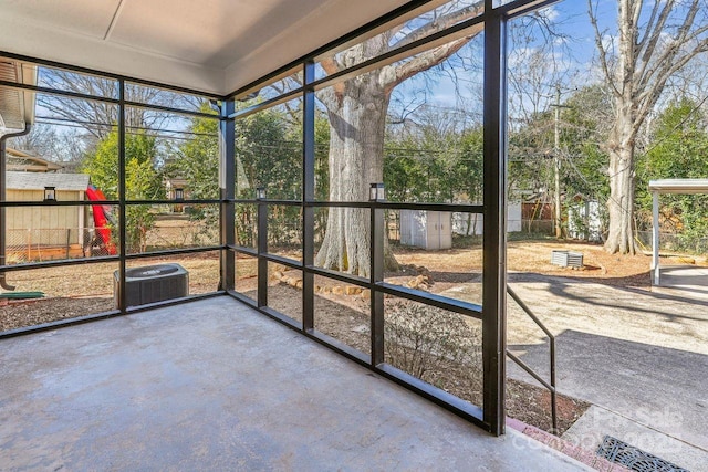 view of unfurnished sunroom