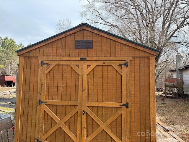 view of outbuilding