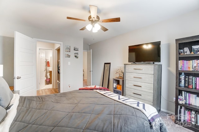 bedroom with ceiling fan