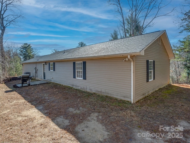 view of side of property