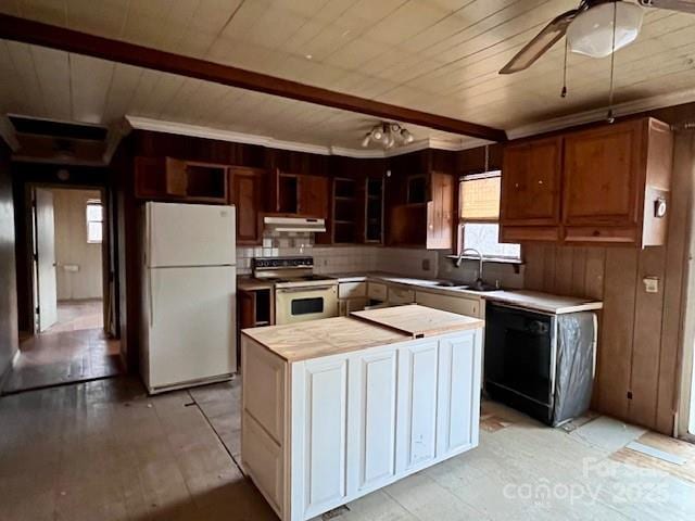 kitchen with sink, dishwasher, backsplash, stainless steel range with electric cooktop, and white fridge