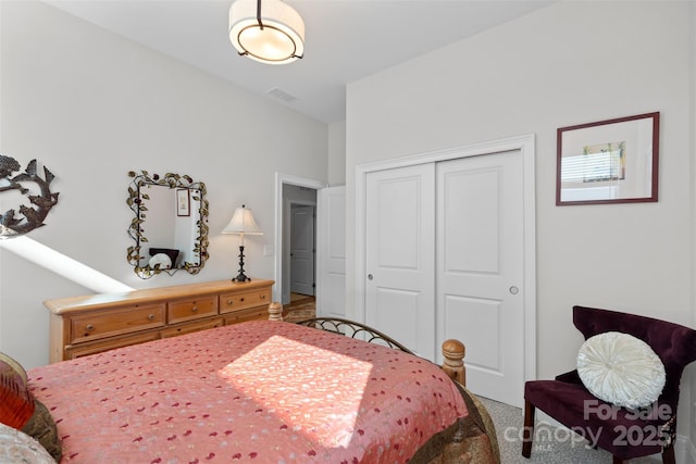 bedroom featuring a closet