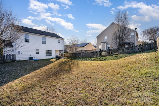 view of yard featuring central AC