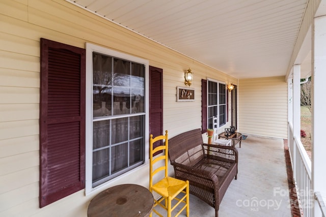 view of patio featuring covered porch