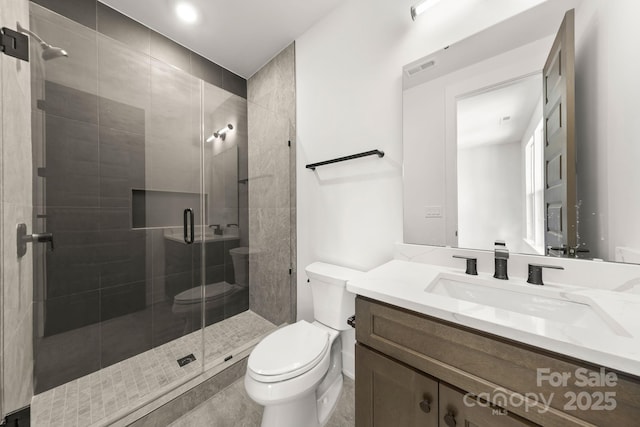 3132 Carol Ave, Charlotte, NC 28208 - full bath featuring toilet, vanity, and a stall shower
