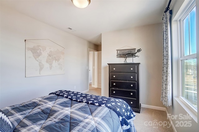 bedroom featuring carpet flooring