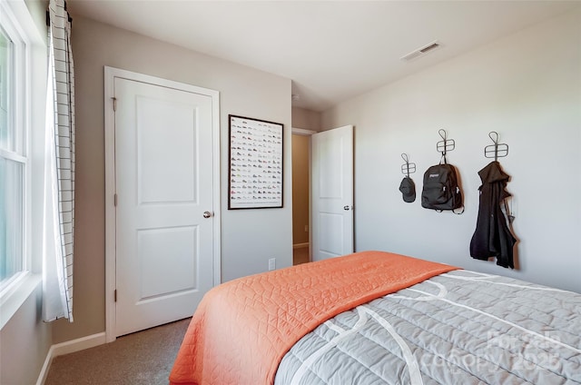 bedroom featuring carpet floors