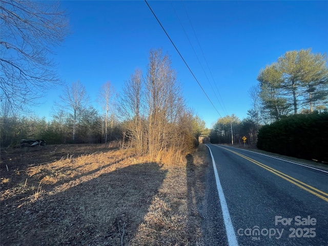 Listing photo 2 for 5180 Ralph Winchester Rd, Lenoir NC 28645