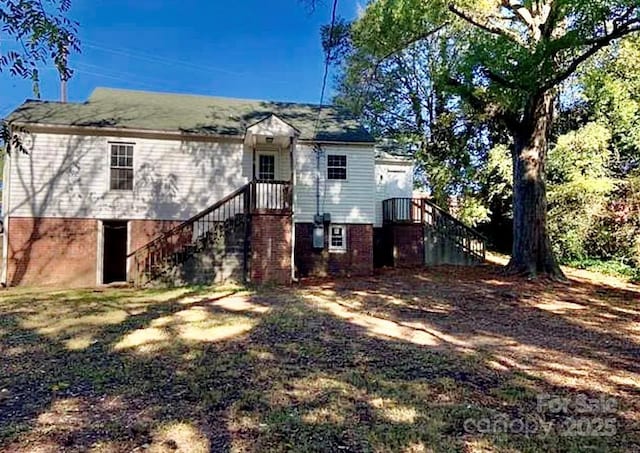 view of rear view of house