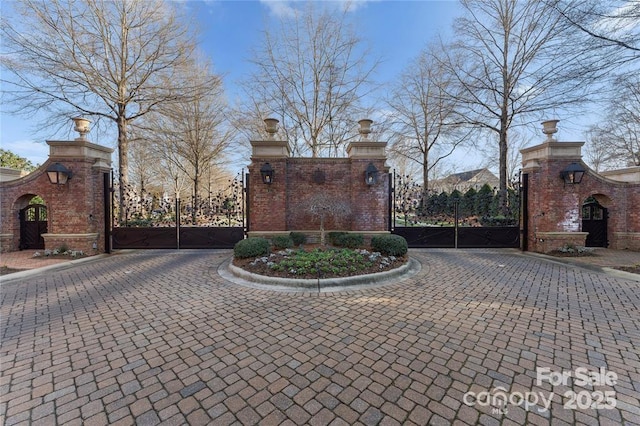 8928 Heydon Hall Cir, Charlotte, NC 28210 - photo 47