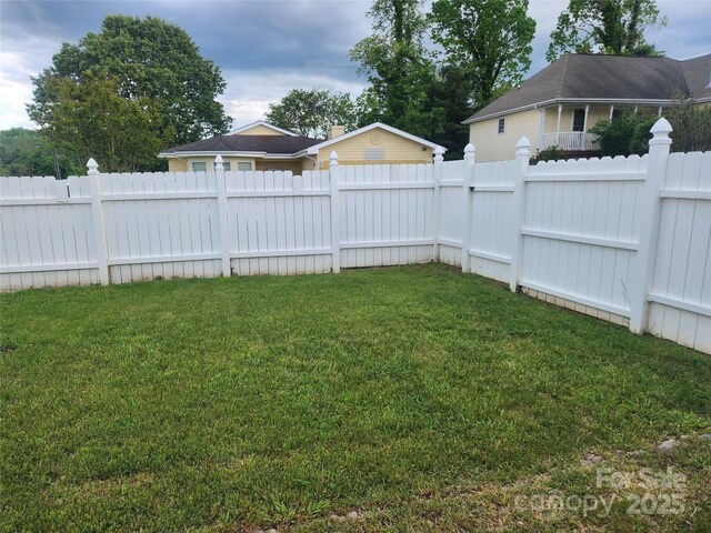 979 W Chapel Rd, Asheville, NC 28803 - view of yard