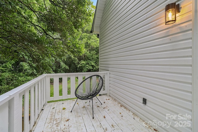 211 Brooklyn Ave, Lancaster, SC 29720 - view of wooden deck