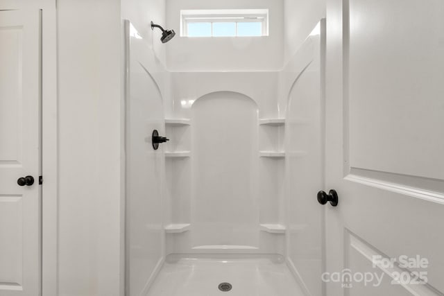 5177 Flay Rd, Lincolnton, NC 28021 - bathroom featuring a shower
