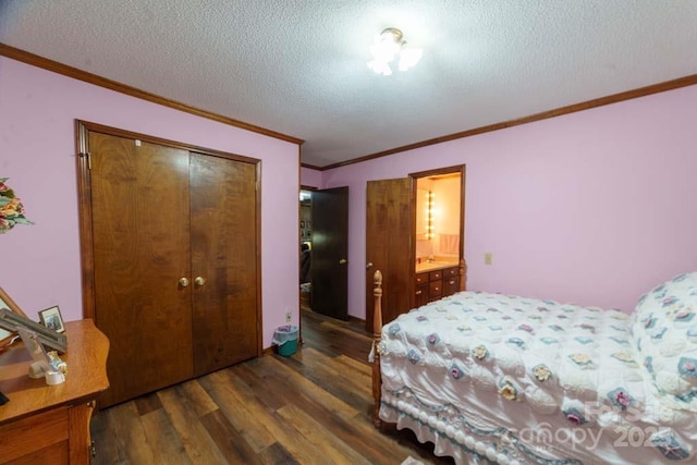 bedroom with ornamental molding, dark wood-type flooring, a textured ceiling, and a closet