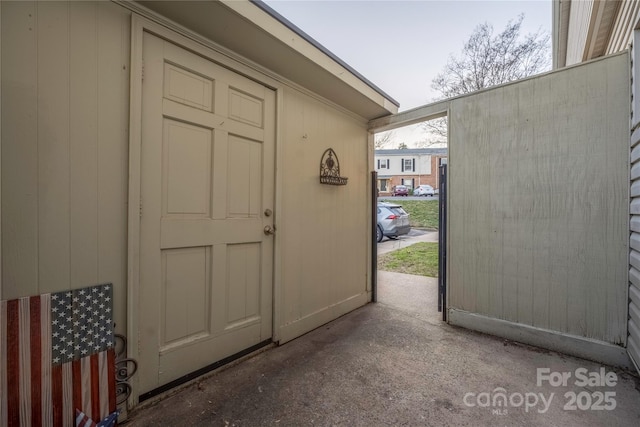 view of property entrance