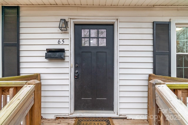 view of property entrance