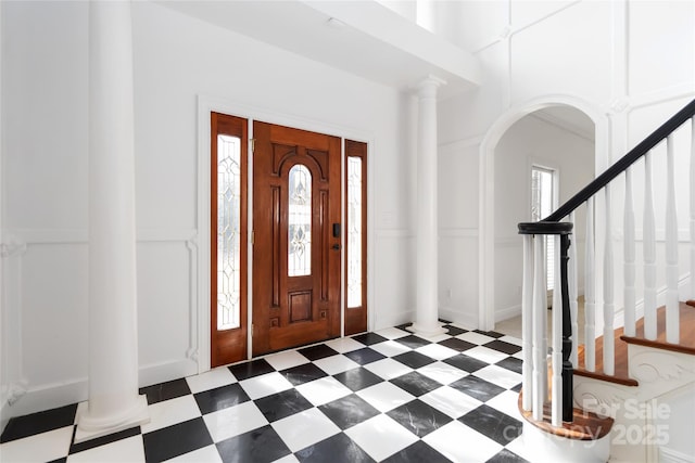 entrance foyer with decorative columns